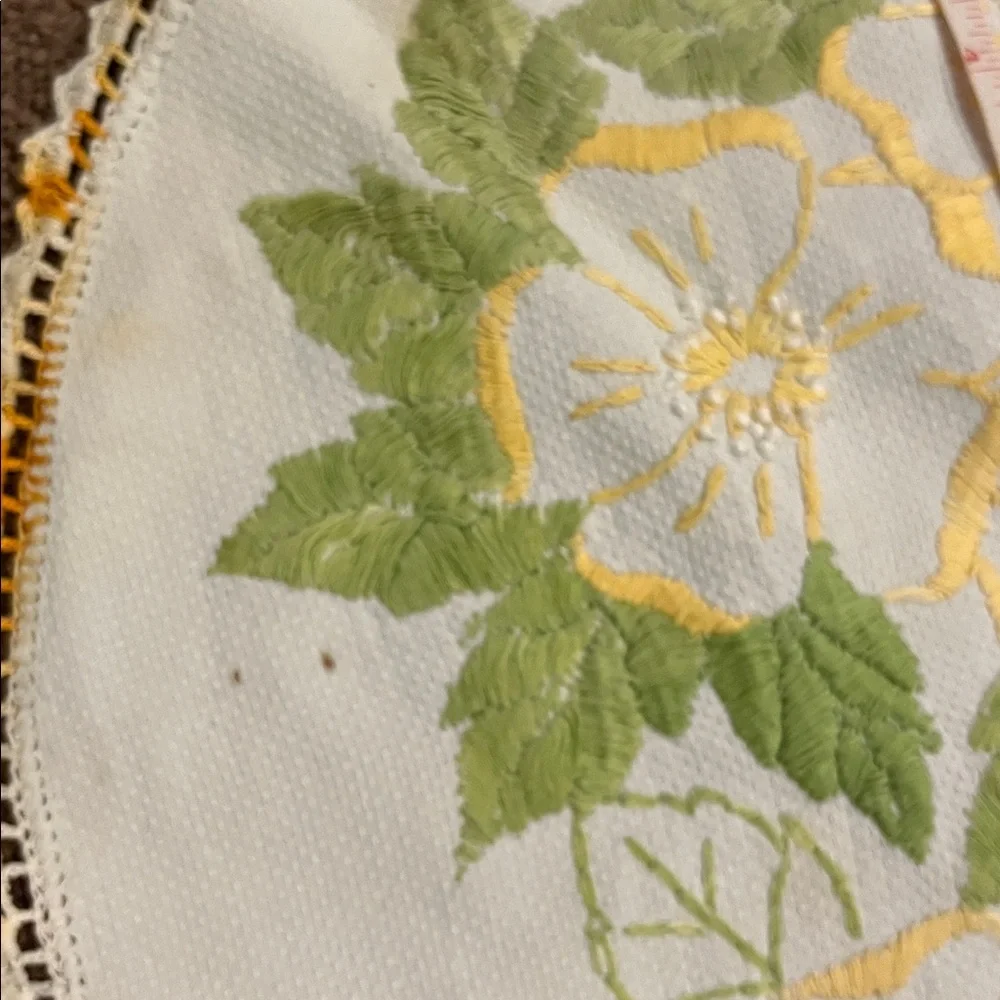 Floral Embroidered Table Runner vintage